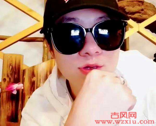 抖音第一神豪发文与黑粉对线“我C了几十个女主播刷了上千万”!