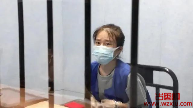 女主播直播只做“闪露”?房东涨房租被拉下水进行色情直播