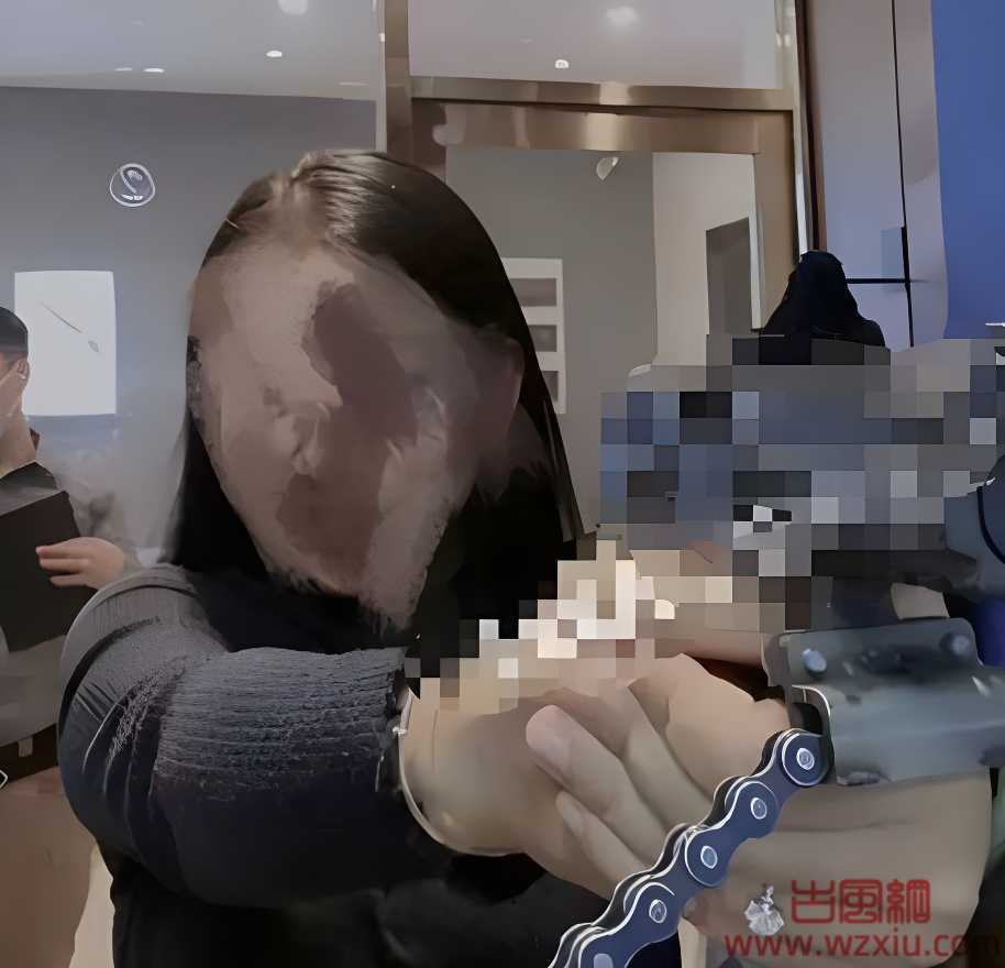 民航运输班女老师上网课频频喘息被直播事件是什么梗？