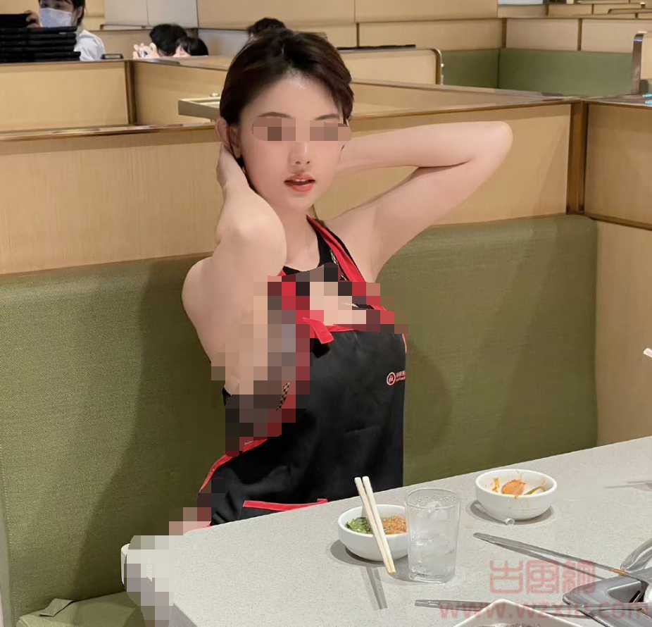 网传一女子在某火锅店拍摄不雅视频？网友：这不是模特阿朱吗？